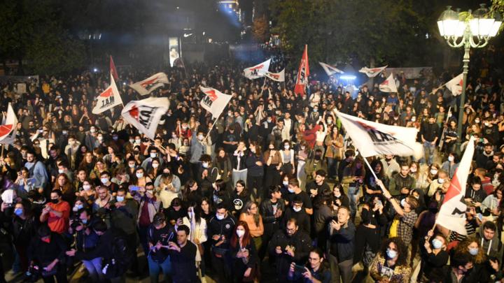 syntagma-57