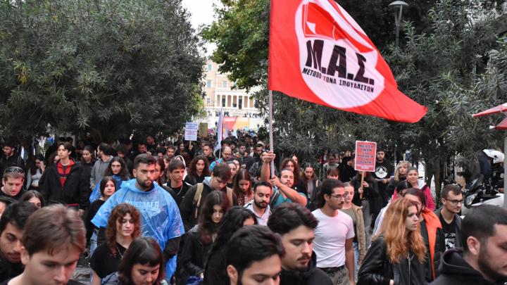 foitites-syntagma-011